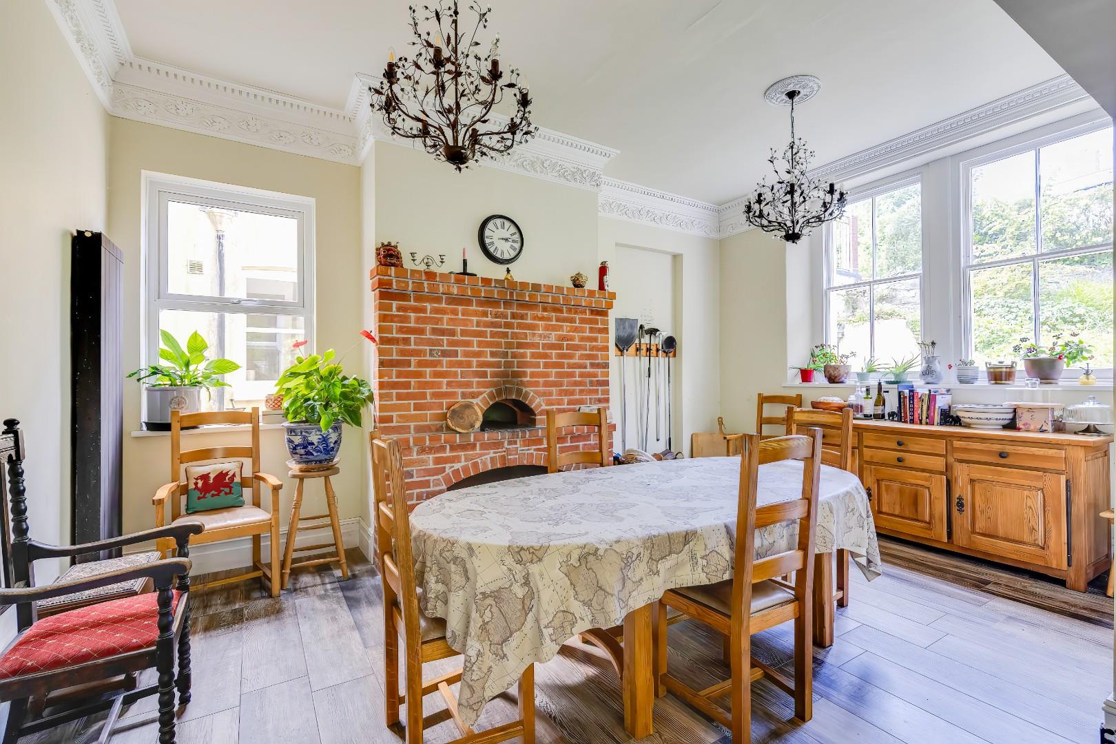Pen Y Cae, Beach Lane, Penarth, CF64 1AN